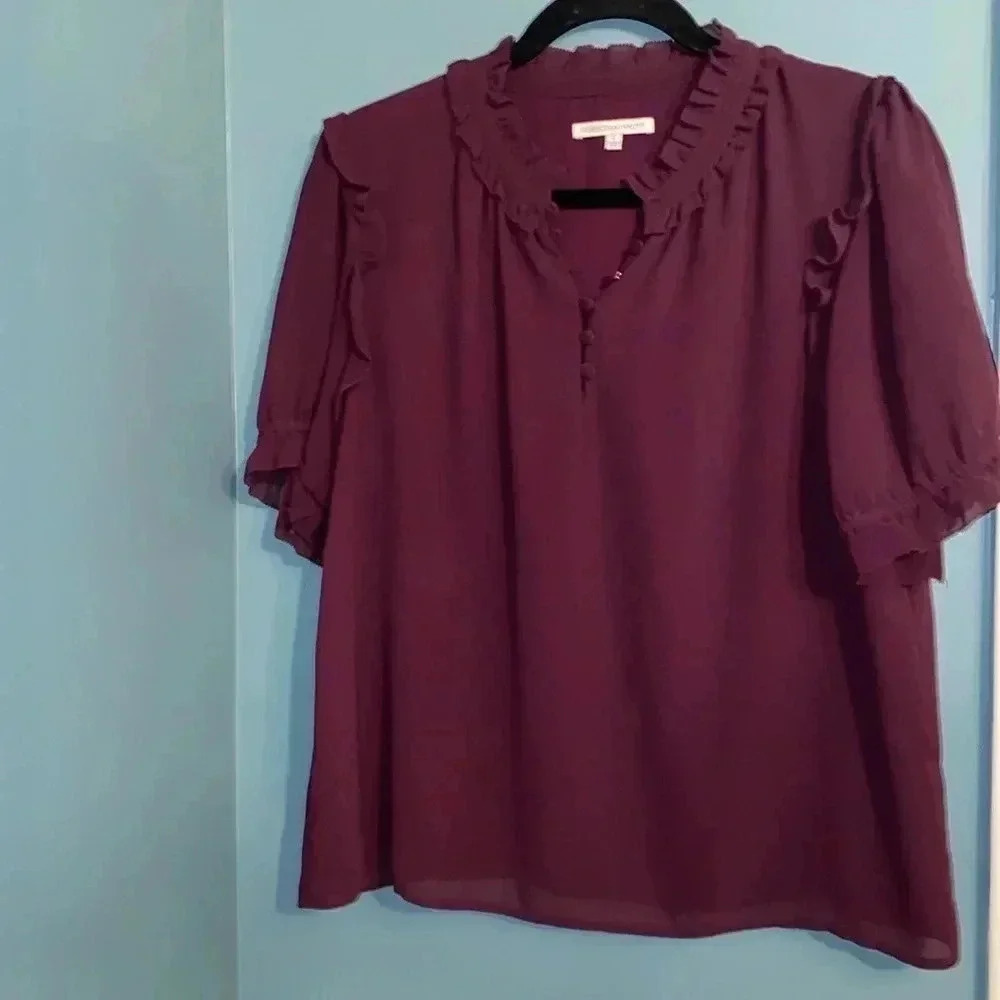 Rebecca Minkoff purple blouse - large - short sleeve - ruffle detail - Picture 1 of 6